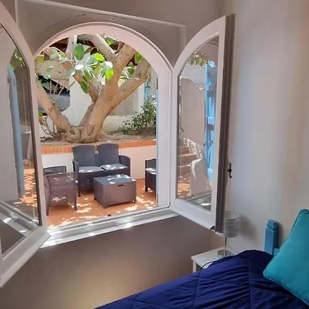 Maria Chiara Hébergement de vacances S'archittu Cuglieri