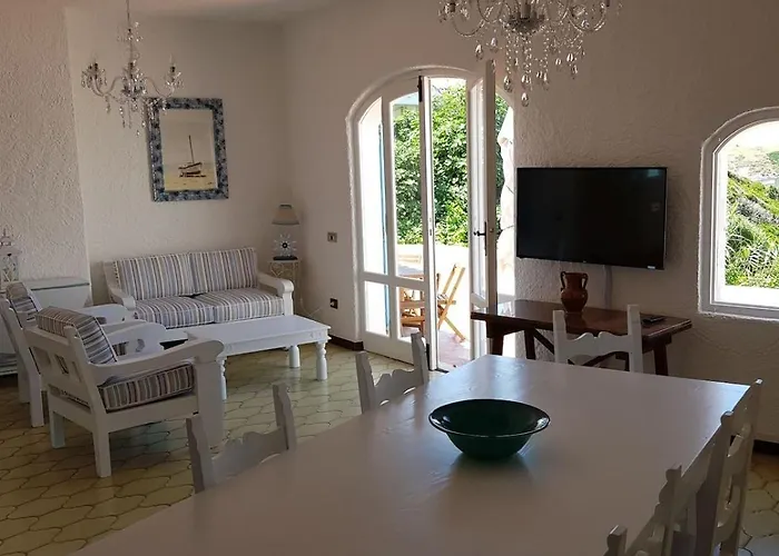 Maria Chiara Ferienhaus S'archittu Cuglieri